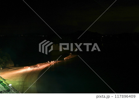 夜のエンジェルロード(天使の散歩道・小豆島)瀬戸内国際ホテルより 夜のエンジェルロード(天使の散歩道・小豆島)瀬戸内国際ホテルより 117896409