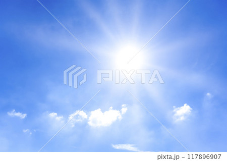 夏の空と太陽と雲　横浜 117896907