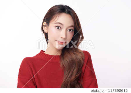 Beautiful young asian woman with clean fresh skin on white background, Face care, Facial treatment, Cosmetology, beauty and spa, Asian women portrait. 117898613