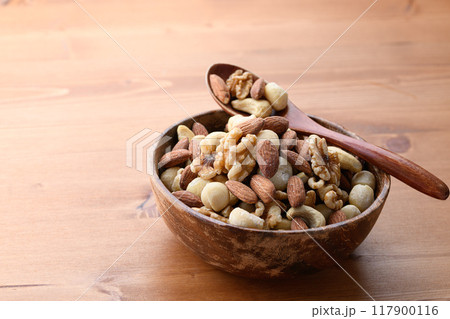 栄養満点!ミックスナッツ ( アーモンド カシューナッツ マカダミアナッツ くるみ ) 栄養満点!ミックスナッツ ( アーモンド カシューナッツ マカダミアナッツ くるみ ) 117900116