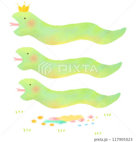 緑色の可愛いヘビ 117905823