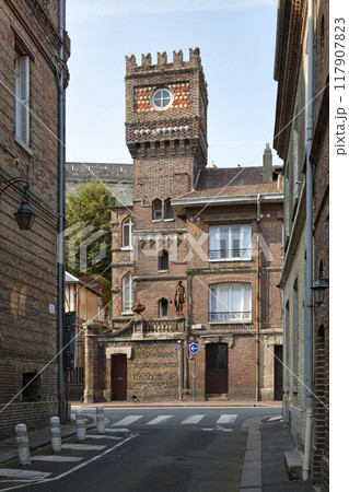 Tower of the Venetian villa in Dieppe 117907823