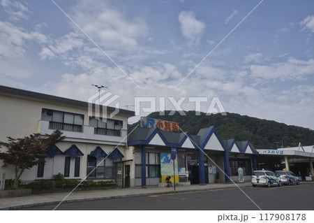 小浜駅　駅舎1 117908178