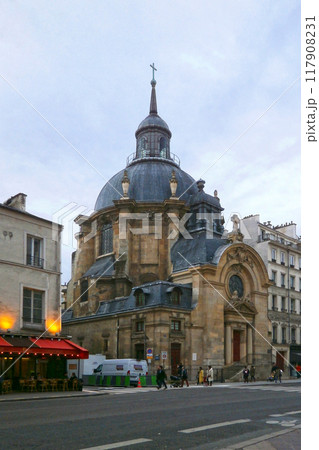 The Temple du Marais in Paris The Temple du Marais in Paris 117908231