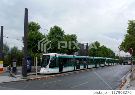 Tramway outside of Paris expo Porte de Versailles Tramway outside of Paris expo Porte de Versailles 117908270