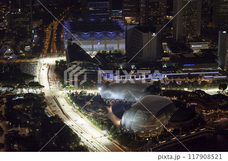 Aerial view of the Esplanade Theatres in Singapore by night 117908521