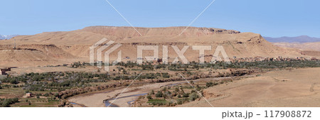 Panoramic view of the valley of Ounila in Morocco 117908872