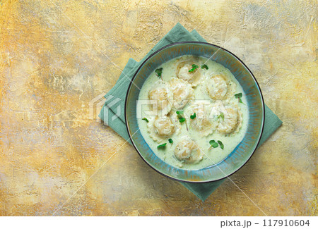 ravioli in cream sauce, spices and herbs, top view, no people, ravioli in cream sauce, spices and herbs, top view, no people, 117910604