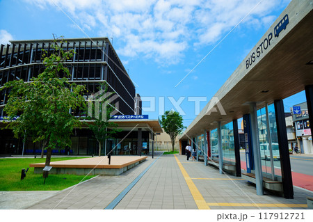 酒田駅前 ミライニ 図書館 光の湊 月のホテル併設 酒田駅前 ミライニ 図書館 光の湊 月のホテル併設 117912721