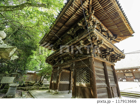 四国八十八箇所52番 太山寺 四天王門 愛媛県松山市 四国八十八箇所52番 太山寺 四天王門 愛媛県松山市 117913666