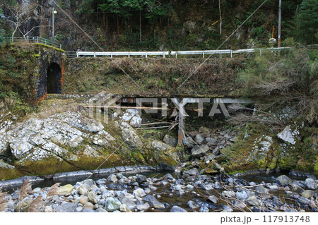 高知県馬路村 魚梁瀬森林鉄道 五味隧道 高知県馬路村 魚梁瀬森林鉄道 五味隧道 117913748