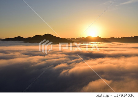 黒井城跡からの篠山盆地の丹波霧（雲海） 117914036