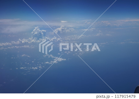 飛行機から見た風景 117915479