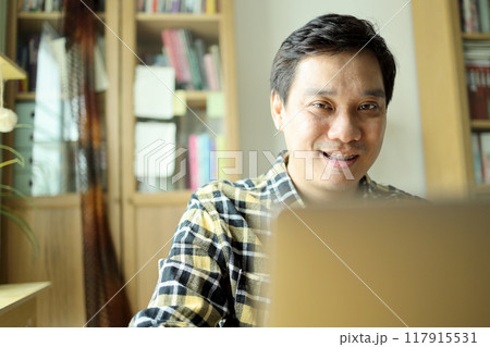 35s Asian man 35s Asian man 117915531
