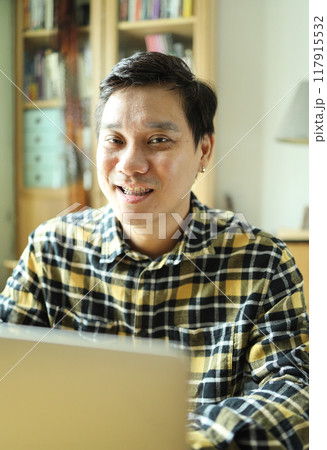 35s Asian man 35s Asian man 117915532