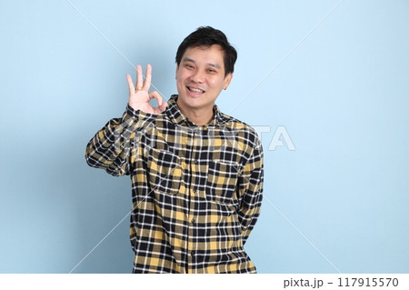 35s Asian man 35s Asian man 117915570