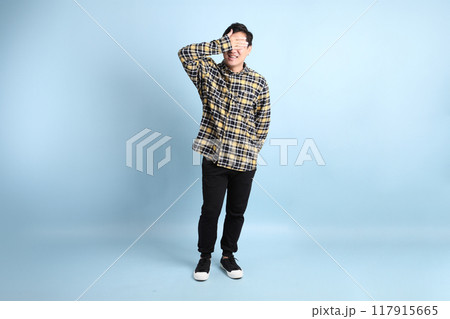 35s Asian man 35s Asian man 117915665