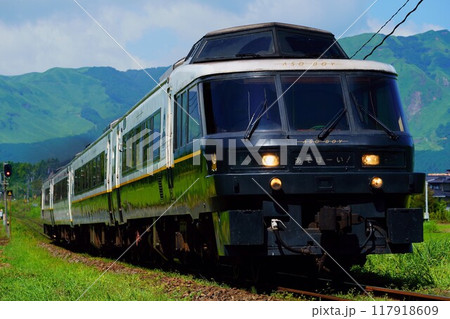 展望パノラマシートが映える特急あそぼーい！ 117918609