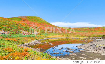 秋の焼石岳登山（泉水沼と焼石岳山頂） 117919348