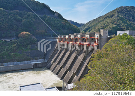 【椿山ダム】 和歌山県日高郡日高川町初湯川 117919648