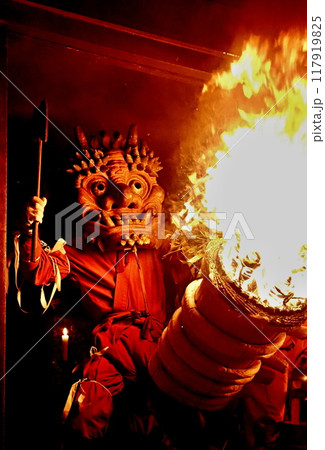 陀々堂の鬼はしり 陀々堂の鬼はしり 117919825