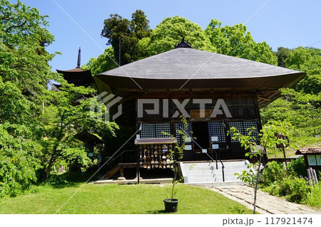 信州の鎌倉塩田平にはたくさんの寺があります(大法寺) 信州の鎌倉塩田平にはたくさんの寺があります(大法寺) 117921474