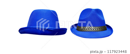 straw hat for travel isolated on a white background 117923448