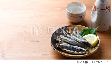 きびなご一夜干し ( きびなごの干物 )和歌山県串本港産 きびなご一夜干し ( きびなごの干物 )和歌山県串本港産 117924097