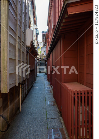 金沢市主計町茶屋街 金沢市主計町茶屋街 117924823