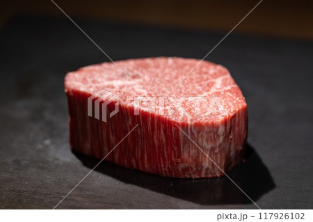 ヒレ肉 鉄板 シャトーブリアン ヒレ肉 鉄板 シャトーブリアン 117926102