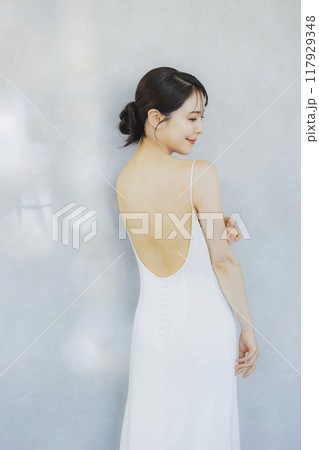 若い女性のビューティーイメージ　 117929348