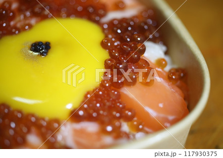 刺身 切り身 刺し身 117930375