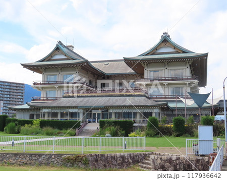 びわ湖大津館、旧琵琶湖ホテル本館、滋賀県大津市の文化施設、昭和初期の桃山様式とよばれる名建築 117936642