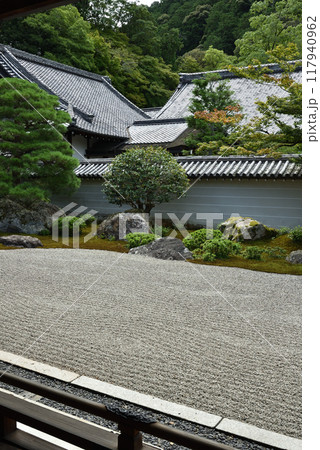 南禅寺方丈庭園「虎の子渡し」 117940962