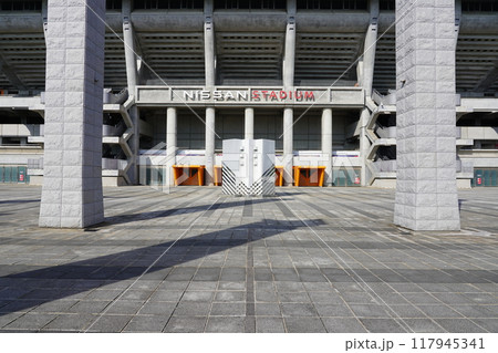 横浜国際総合競技場 西ゲート外観 117945341