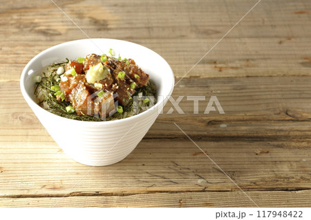 黒鯛の味噌漬け丼 117948422