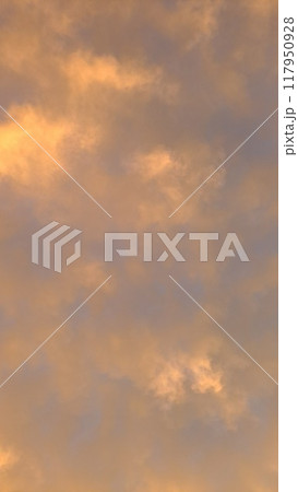 夕日に染まる雲 夕日に染まる雲 117950928