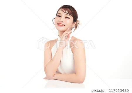 Beautiful young asian woman with clean fresh skin on white background, Face care, Facial treatment, Cosmetology, beauty and spa, Asian women portrait. Beautiful young asian woman with clean fresh skin on white background, Face care, Facial treatment, Cosmetology, beauty and spa, Asian women portrait. 117953480