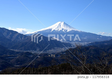 冬の富士山 冬の富士山 117956318