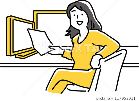 パソコンの前で書類を持つ女性 117958011