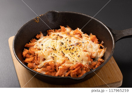 ほぐし鮭　チーズ焼き 117965259