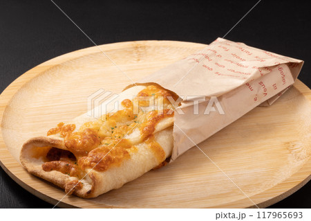 スティックピザ（チーズ＆ウィンナー） 117965693