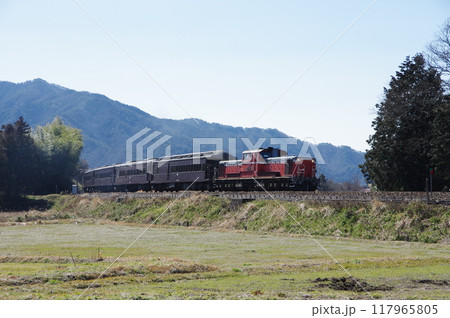 山口線 徳佐駅 DD51試運転発車 山口線 徳佐駅 DD51試運転発車 117965805
