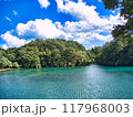 青空と青い湖 117968003
