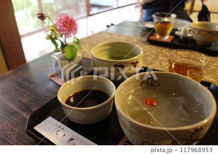 奈良の古民家カフェ 抹茶と葛切りのセット 奈良の古民家カフェ 抹茶と葛切りのセット 117968953