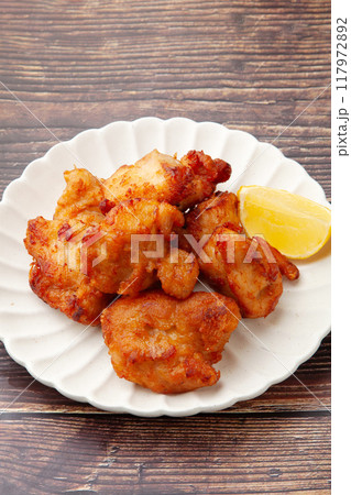 鶏の唐揚げ 鶏の唐揚げ 117972892