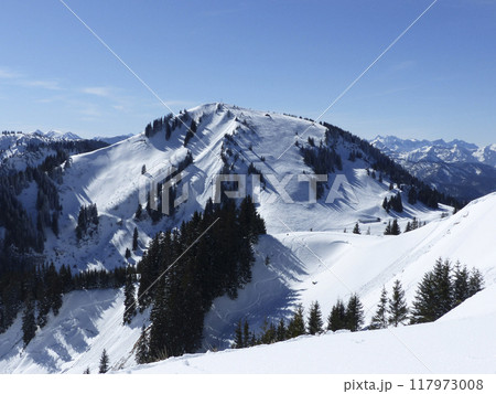 Mountain hiking Setzberg mountain, Bavaria, Germany 117973008