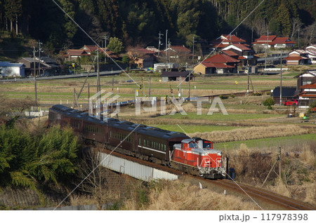 山口線 渡川付近 DD51試運転 山口線 渡川付近 DD51試運転 117978398