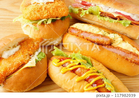 惣菜バーガー ホットドッグ 海老カツ 惣菜バーガー ホットドッグ 海老カツ 117982039