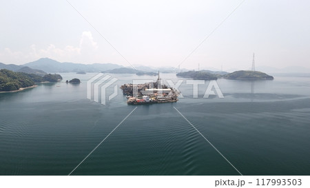 瀬戸内海の軍艦島【契島】空撮 TIG_006 瀬戸内海の軍艦島【契島】空撮 TIG_006 117993503